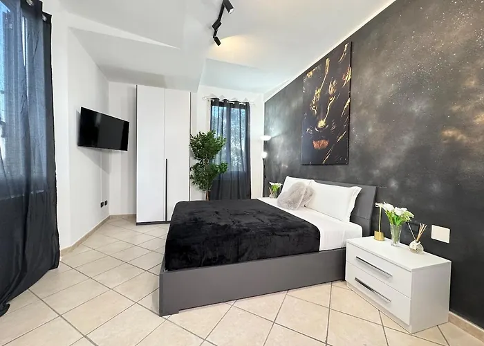 Evelyne - Centro Storico A Due Passi -