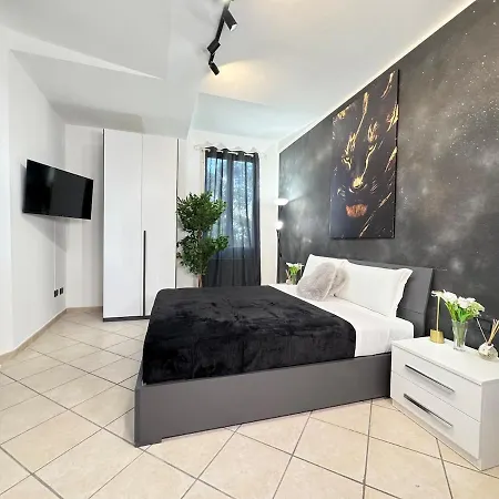 Evelyne - Centro Storico A Due Passi -