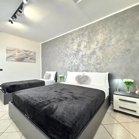 Evelyne - Centro Storico A Due Passi - Apartmán