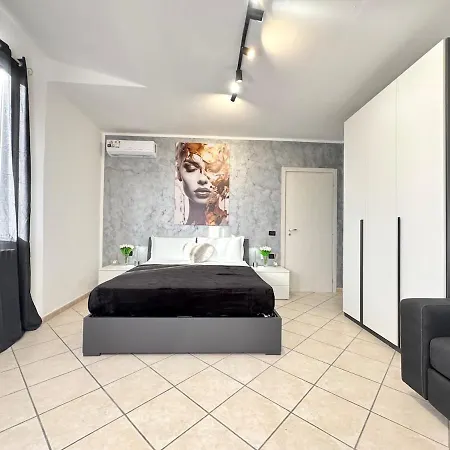 Evelyne - Centro Storico A Due Passi - Apartmán Boloňa