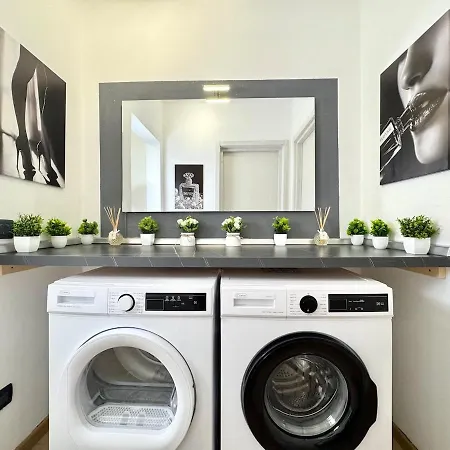 Apartment Evelyne - Centro Storico A Due Passi -