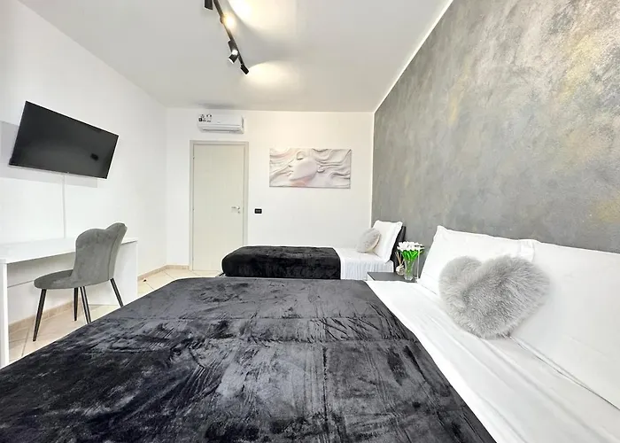 Apartment Evelyne - Centro Storico A Due Passi - *