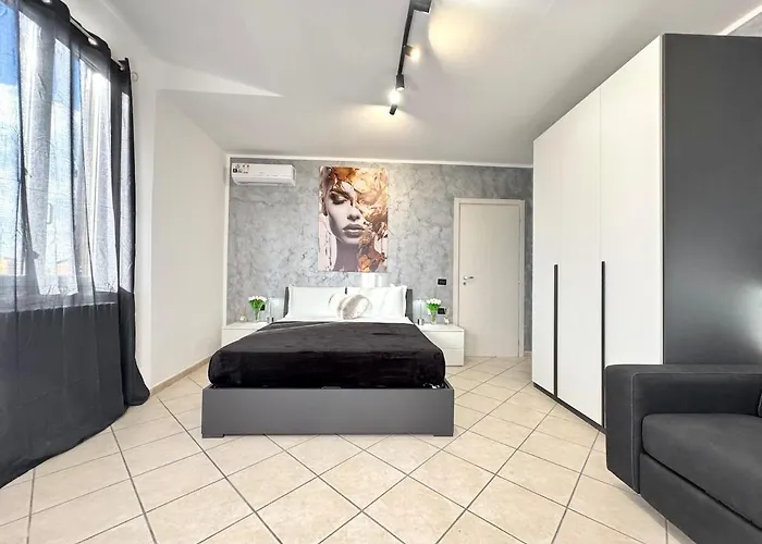 Evelyne - Centro Storico A Due Passi - Apartment Bologna